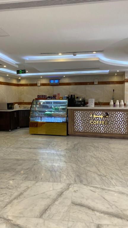 Al Ayniah Hotel Cafe