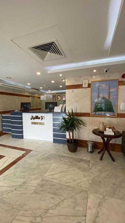 Al Ayniah Hotel Reception