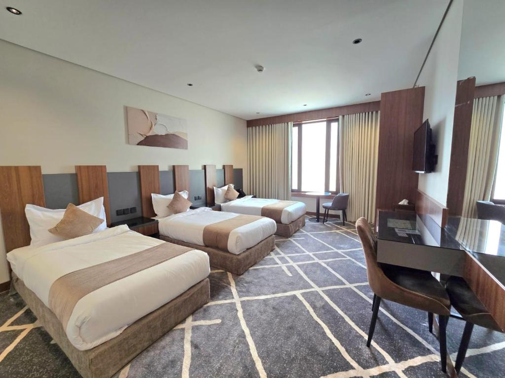 How inn Hotel Bedroom