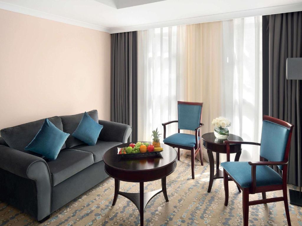 Anwar Al Madina hotel hall