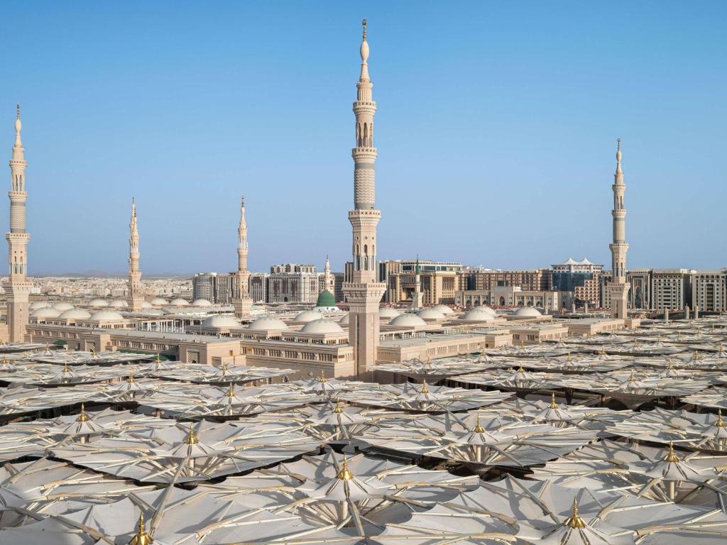 Anwar Al Madina hotel Top View