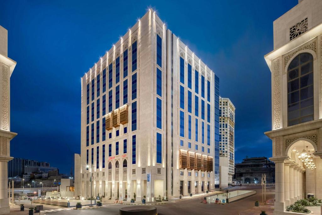 Makkah Marriott Hotel outlook